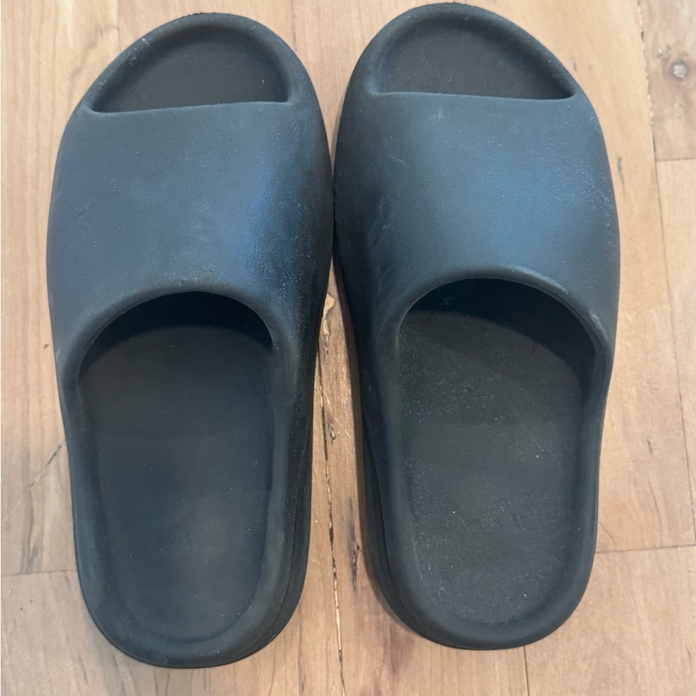 Yeezy Black Slide Sandals